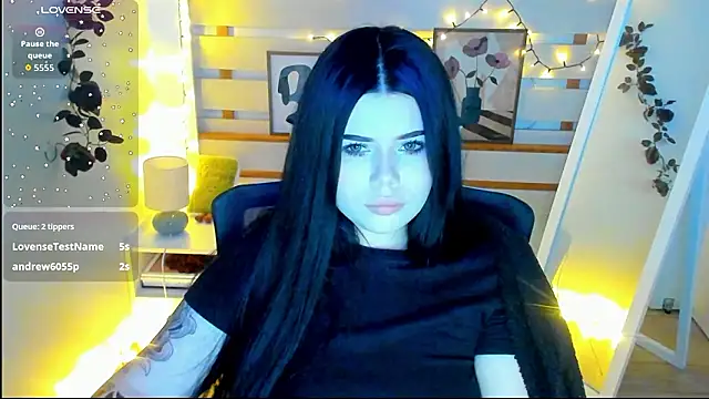 Mona Esty online show from 2, 2, 2026