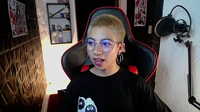 lunarichy22 online show from 11, 11, 2025