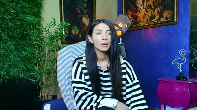 nicolepalmer online show from 30, 10, 2025