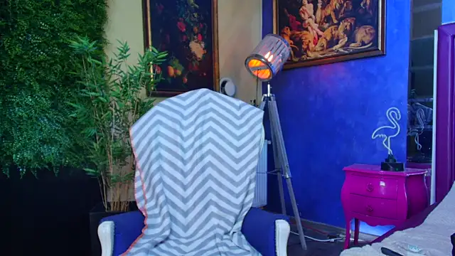 nicolepalmer online show from 5, 11, 2025