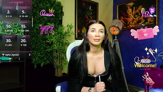 nicolepalmer online show from 13, 5, 2026