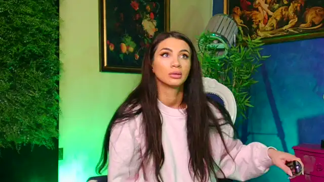 nicolepalmer online show from 8, 10, 2025