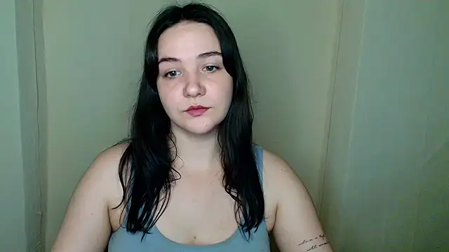 Snapshot of OliviaMontgommery chatting on 8, 7, 2026 OliviaMontgommery online show from 8, 7, 2026