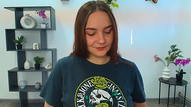 OliviaMontgommery online show from 5, 10, 2025