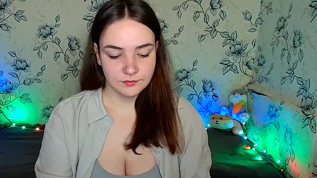 OliviaMontgommery online show from 15, 5, 2026