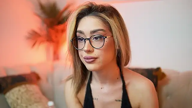AileenKiss online show from 17, 7, 2026
