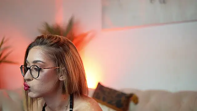 AileenKiss online show from 12, 10, 2025