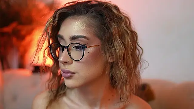 AileenKiss online show from 21, 6, 2026