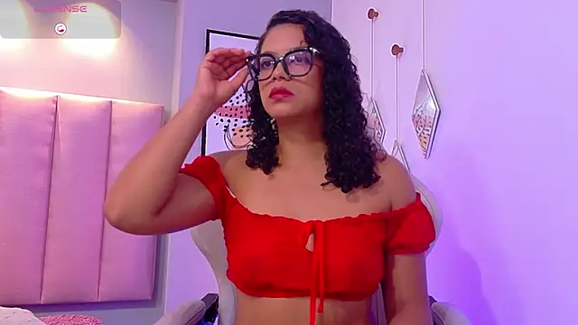 CamilaLevy online show from 8, 1, 2026