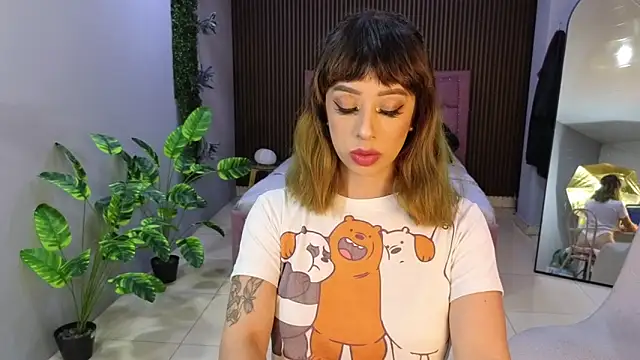 sexengel lisa online show from 11, 2, 2026