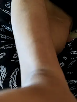 Aditi1996 online show from 6, 11, 2025