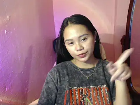 Snapshot of Funtasee_Andi chatting on 25, 2, 2026 Funtasee Andi online show from 25, 2, 2026