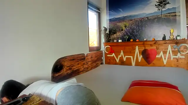 anissawhitenss online show from 14, 11, 2025