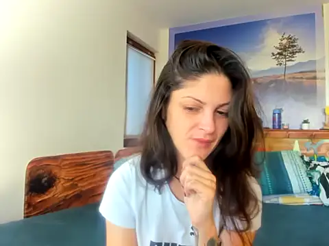 anissawhitenss online show from 29, 10, 2025