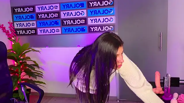 Violetta Swett  online show from 7, 11, 2025