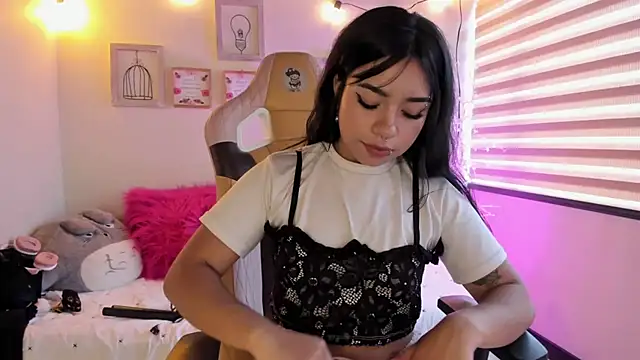 emma soffia online show from 27, 3, 2026