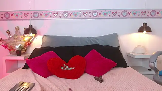 Suzy1  online show from 19, 2, 2026