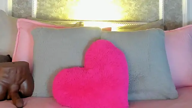  victoriaa  lois online show from 8, 11, 2025