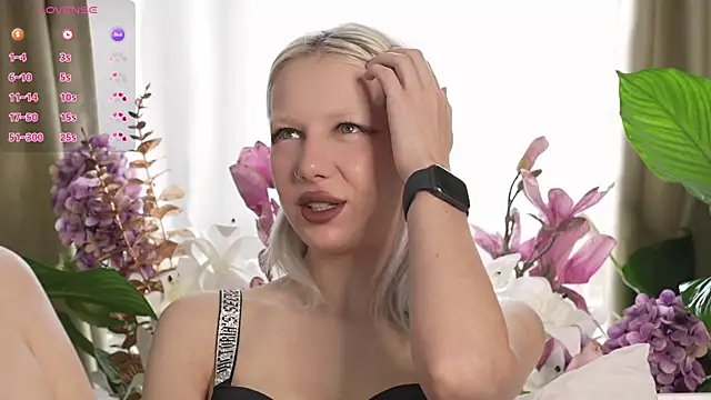 RanyThomson online show from 20, 10, 2025