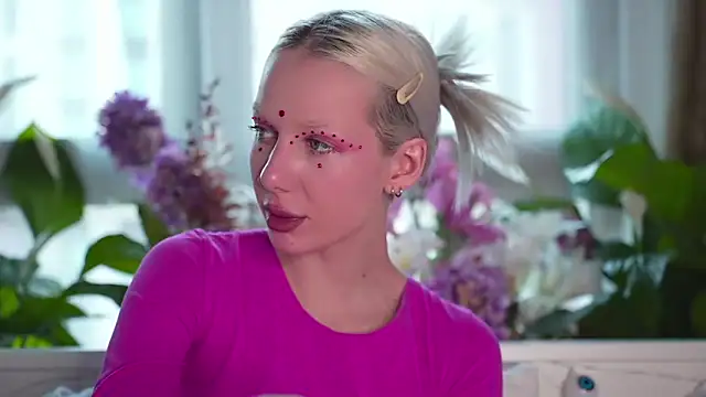 RanyThomson online show from 28, 10, 2025