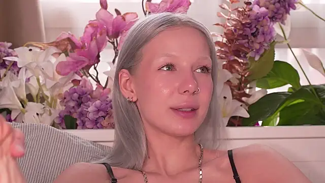 RanyThomson online show from 9, 11, 2025