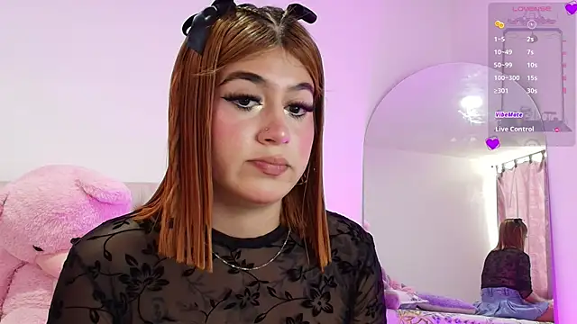 SoofiKiss online show from 6, 1, 2026