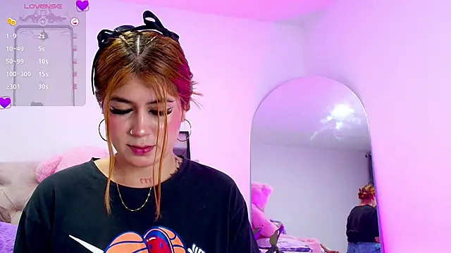 SoofiKiss online show from 16, 10, 2025