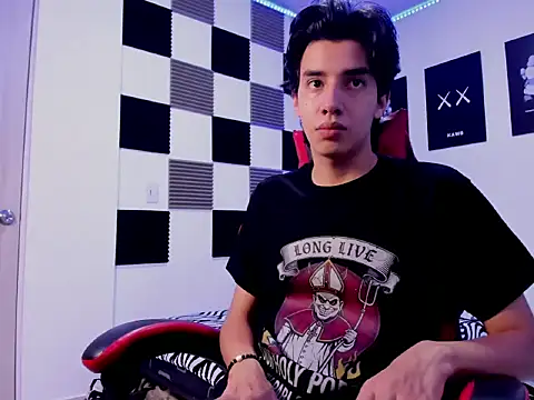 Snapshot of jeycobb chatting on 5, 11, 2025 jeycobb online show from 5, 11, 2025