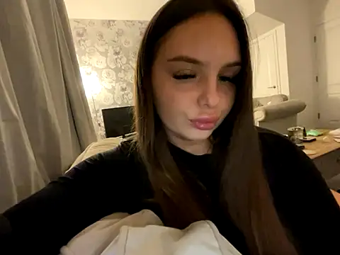 EllaStarrxxx online show from 5, 10, 2025