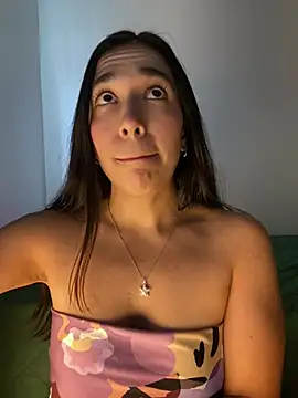 SabrinaEvanss  online show from 18, 3, 2026