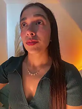 SabrinaEvanss  online show from 11, 6, 2026