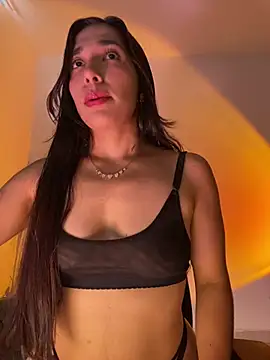 SabrinaEvanss  online show from 15, 7, 2026