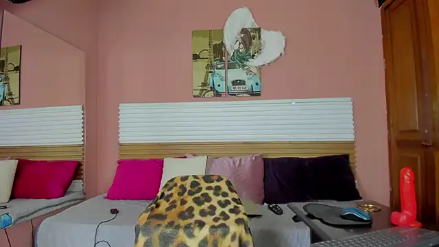 Tiffannydoll99 online show from 15, 11, 2025