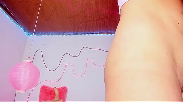 shannon kinne  online show from 5, 12, 2025