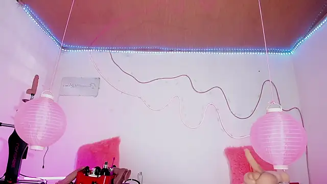 shannon kinne  online show from 17, 12, 2025