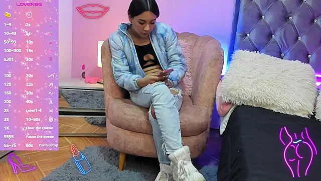 Snapshot of Lalitaswwet chatting on 21, 11, 2025 Lalitaswwet online show from 21, 11, 2025