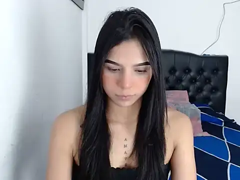 Snapshot of linnaskinyy chatting on 26, 11, 2025 linnaskinyy online show from 26, 11, 2025