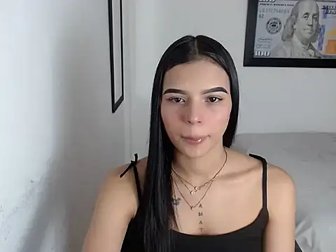 Snapshot of linnaskinyy chatting on 13, 10, 2025 linnaskinyy online show from 13, 10, 2025