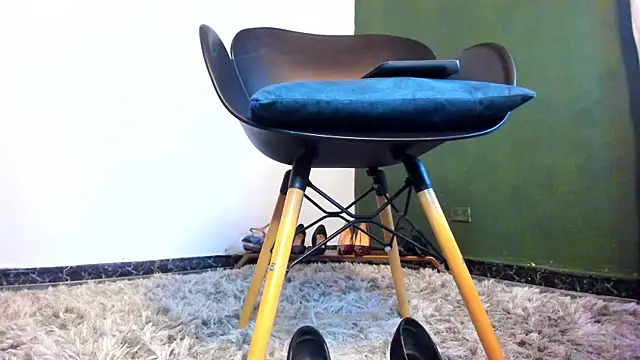 Velourmuse online show from 22, 10, 2025