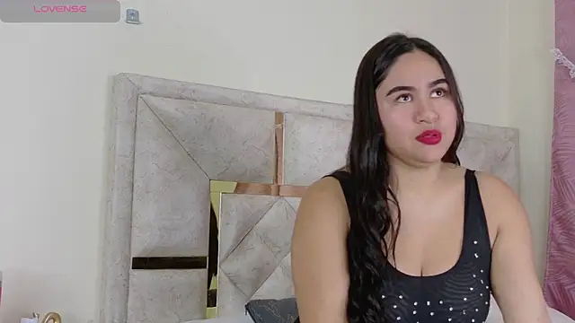 Mia belmontt online show from 22, 10, 2025