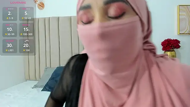  alishaa c online show from 11, 10, 2025