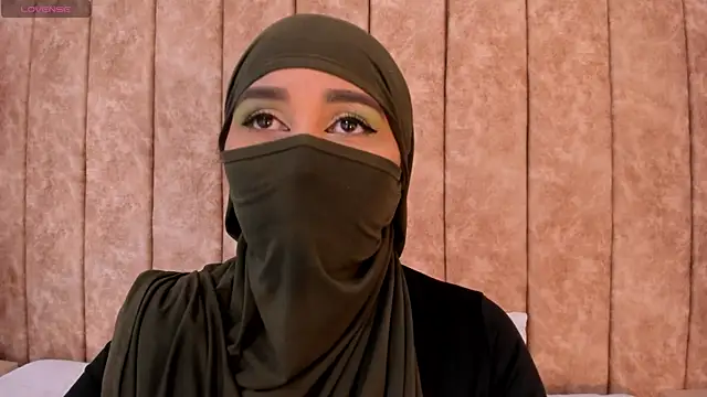  alishaa c online show from 11, 11, 2025