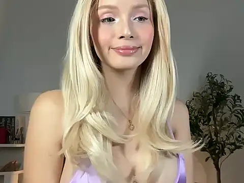 Snapshot of Im_YourDream_Barbie chatting on 6, 8, 2026 Im YourDream Barbie online show from 6, 8, 2026