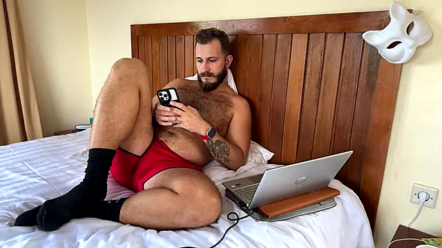 mrmaxiy online show from 13, 4, 2026