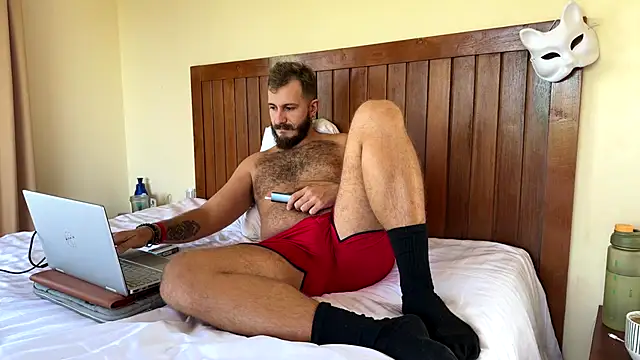 mrmaxiy online show from 10, 4, 2026