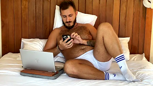 Snapshot of mrmaxiy chatting on 27, 5, 2026 mrmaxiy online show from 27, 5, 2026