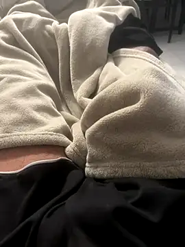 Snapshot of 4dagals chatting on 3, 10, 2025 4dagals online show from 3, 10, 2025