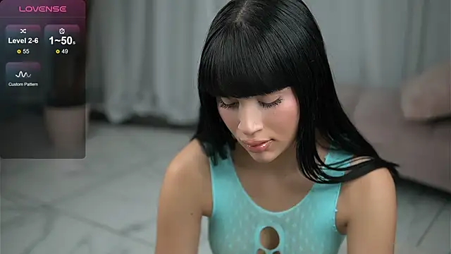 MysticLayla online show from 3, 11, 2025