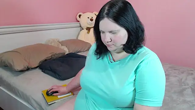  alexandra ray  online show from 10, 1, 2026