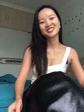 Mile-m online show from 17, 10, 2025